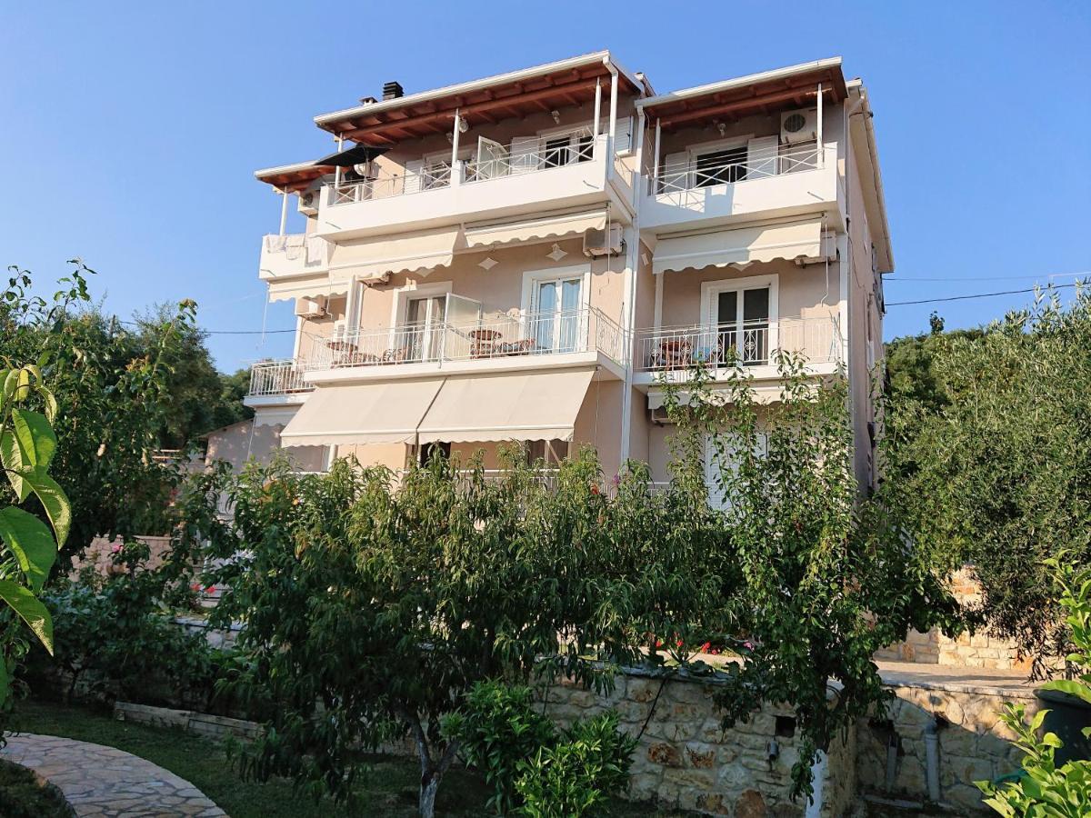 Elaia Modern Apartments Ajía Kiriakí Kültér fotó