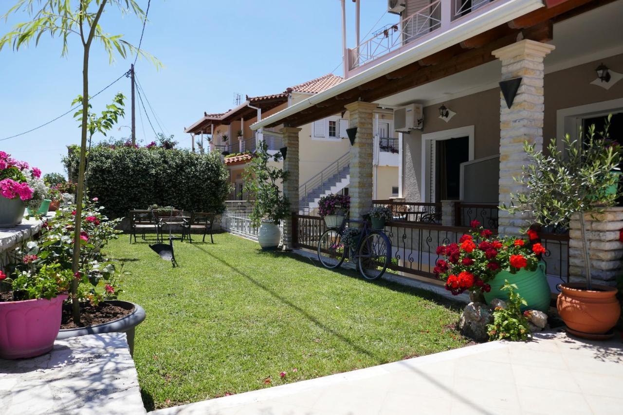 Elaia Modern Apartments Ajía Kiriakí Kültér fotó